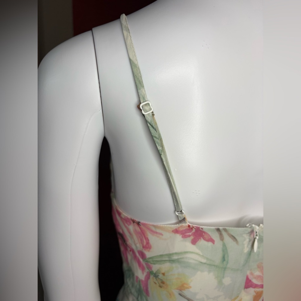 Yumi Kim- Peace and Love Maxi Dress in Spring Fling Print. Size XS - Picture 9 of 13